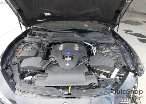 2017 Maserati Ghibli S z USA, uszkodzony, nr VIN ZAM57RSL7H1198901